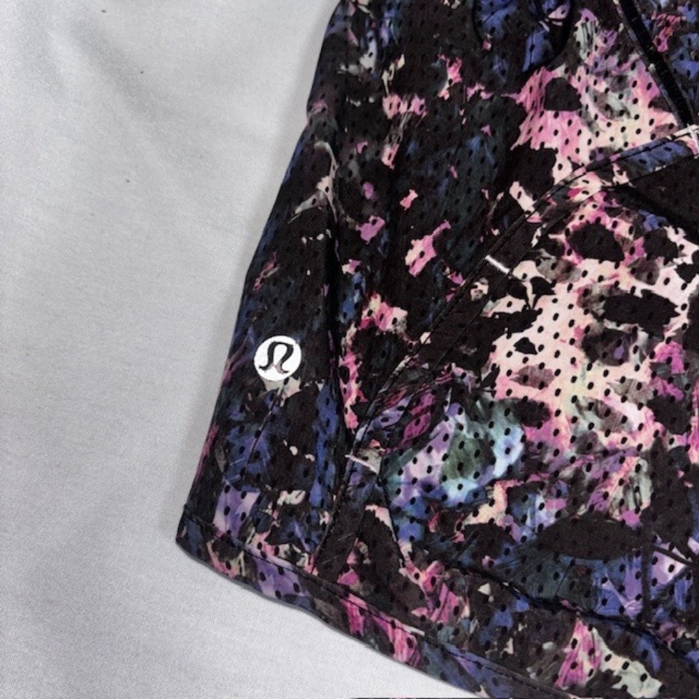 Lululemon Run Time Short Multi Color Abstract Floral Mesh Running Shorts Size 10 - Picture 3 of 5